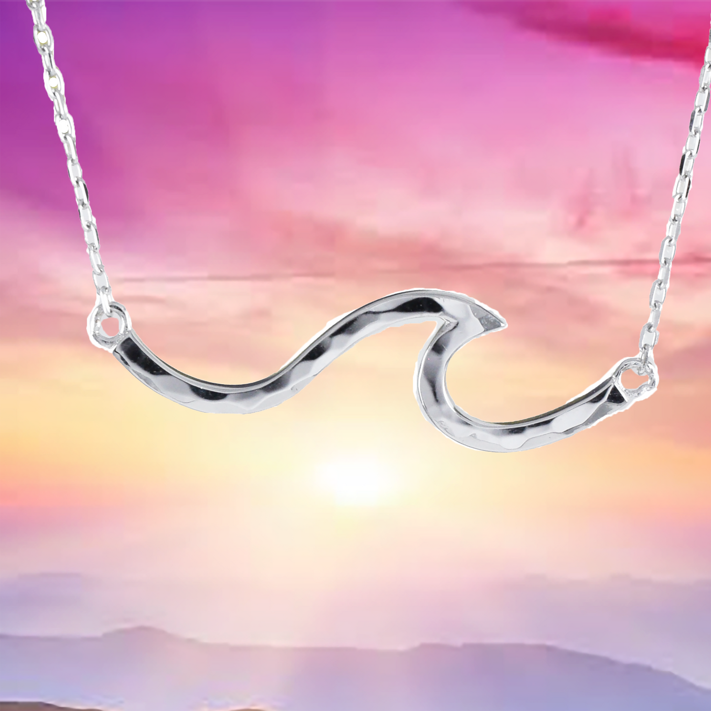 Beautiful Silver Wave Necklace - Hawaii Treasures Shop