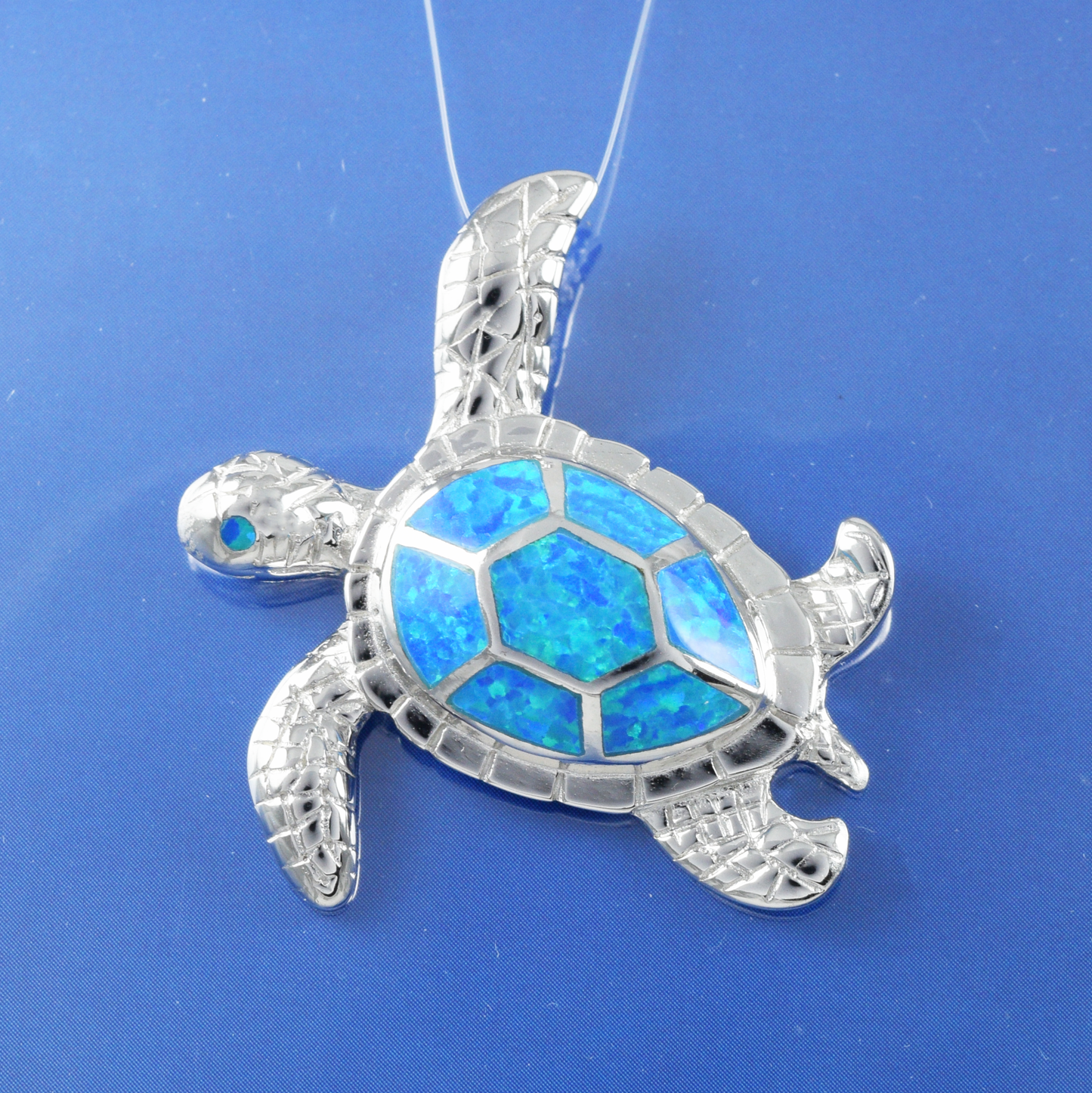 Stunning Silver Sea Turtle Opal Necklace - Hawaii Treasures Shop