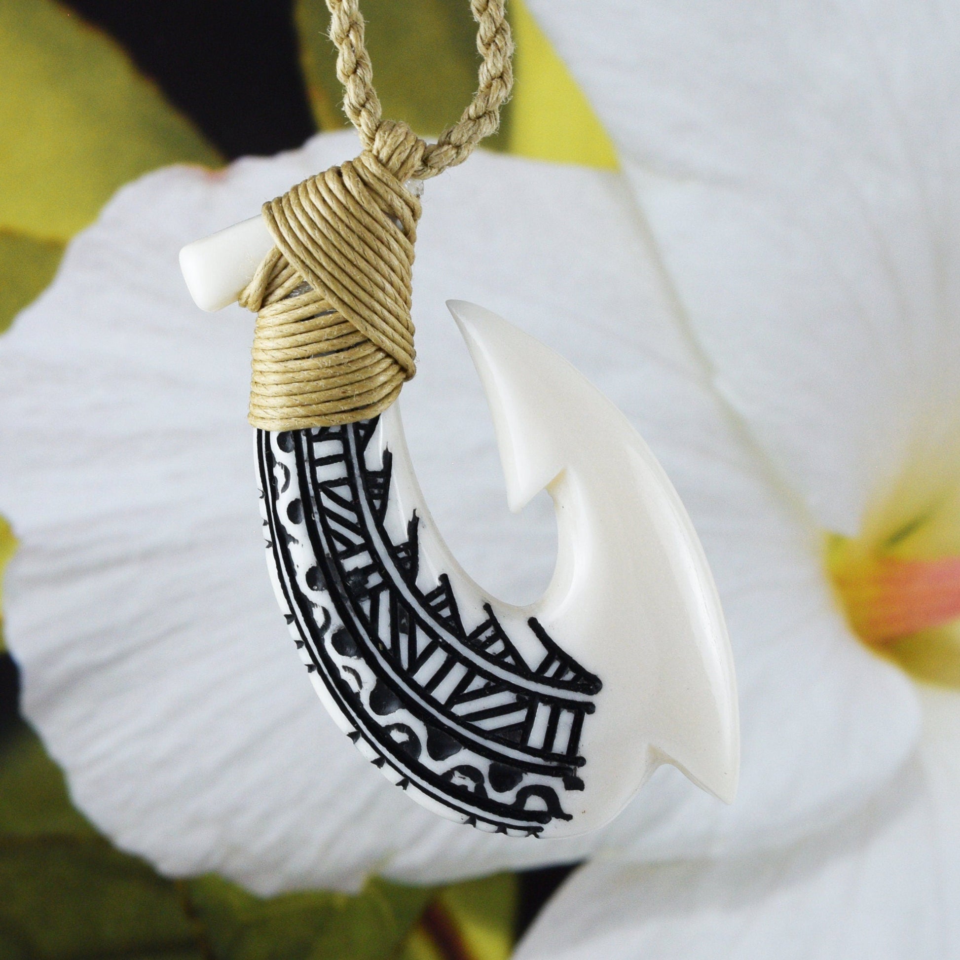 bome fish hook necjalcw Hawaiian Large Fish Hook Necklace, Hand Carved Buffalo Bone 3D Fish Hook Necklace, N9113