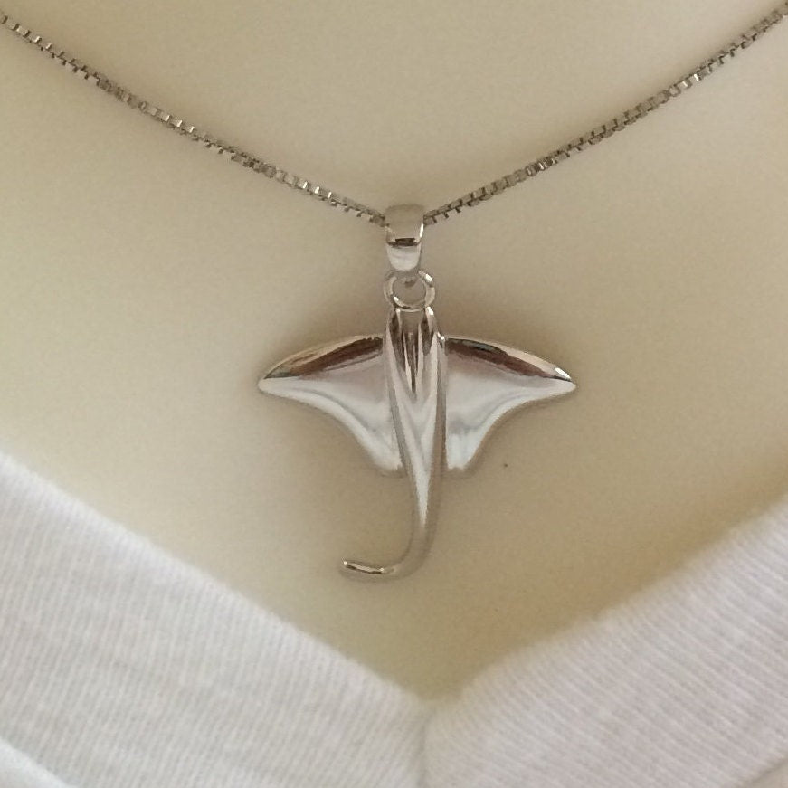 Sting Ray Necklace, Sterling Silver Hawaiian Stingray Pendant, N6109 Birthday Anniversary Mom Mother Wife Valentine Gift