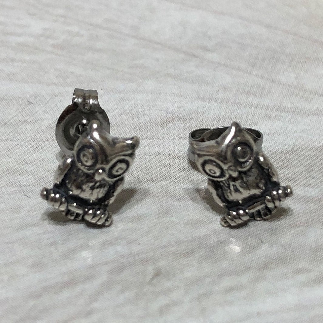 Unique Hawaiian Small Owl Earring, Sterling Silver Owl Stud Earring, E8154 Birthday Mom Wife Girl Valentine Gift, Animal Jewelry - Hawaii Treasures Shop