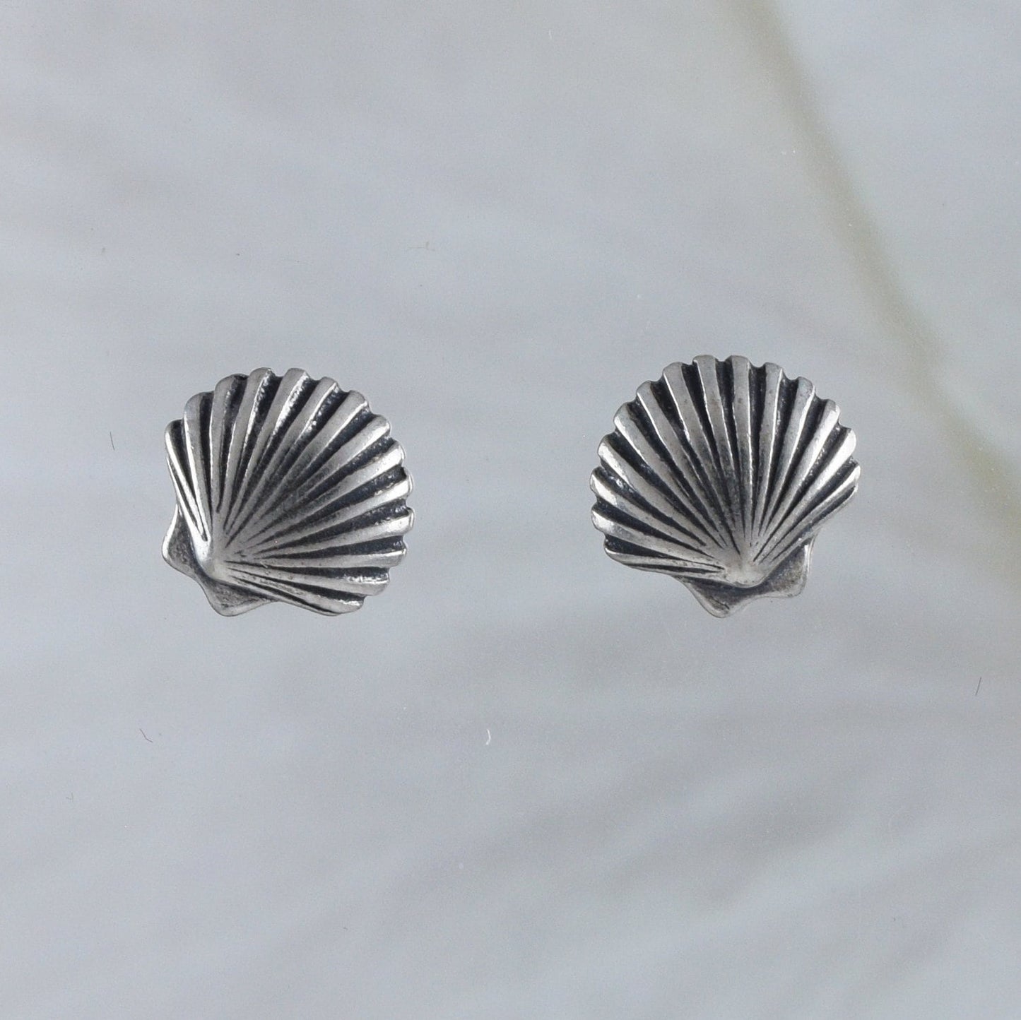 Hawaiian Seashell Earrings, Sterling Silver Sea Shell Stud Earrings, E8151 Mother Birthday Mom Gift, Texan Jewelry