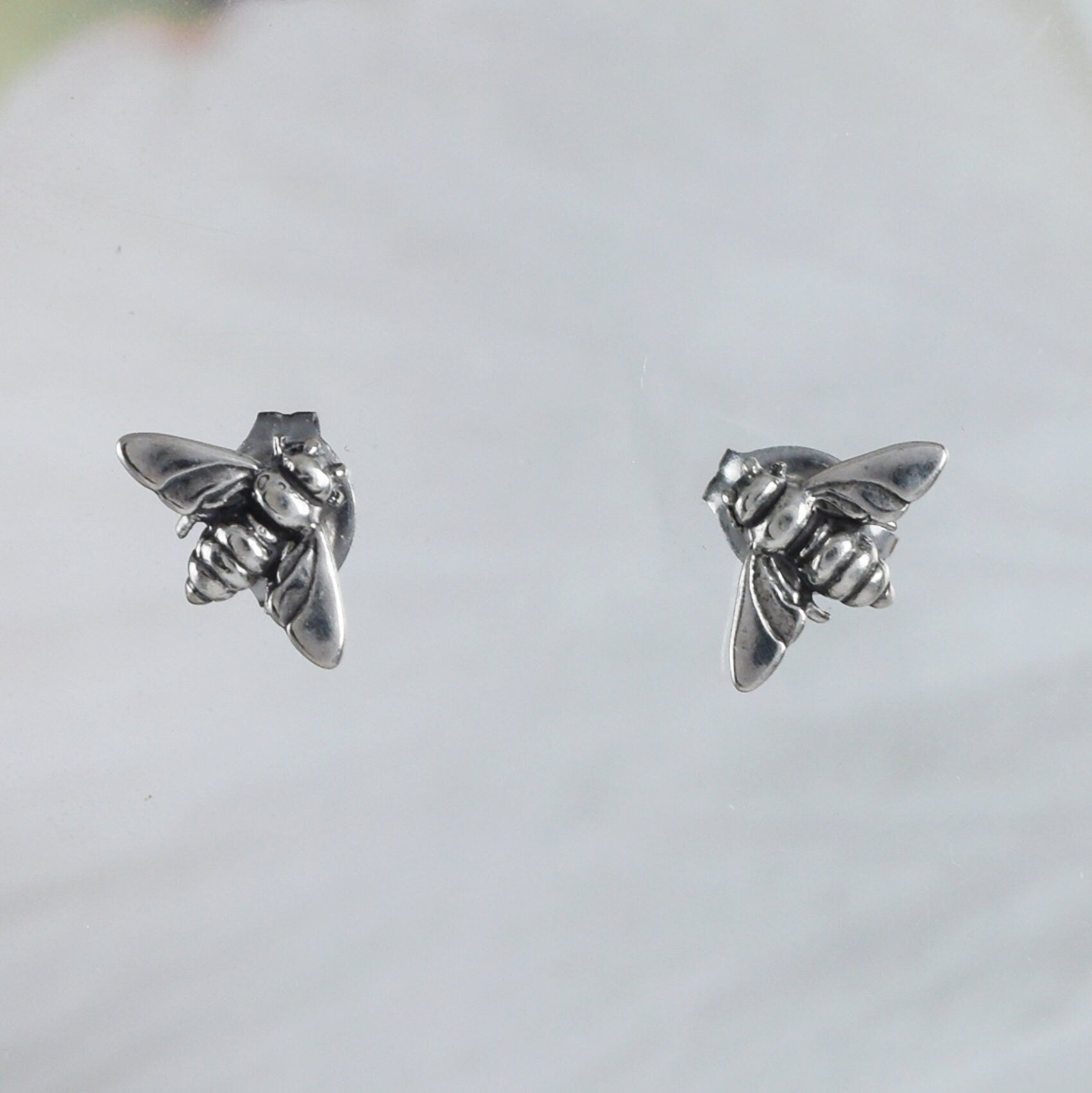 Unique Hawaiian Little Honey Bee Earring, Sterling Silver Buzzing Honey Bee Stud Earring, E8149 Birthday Mom Wife Girl Mother Gift - Hawaii Treasures Shop