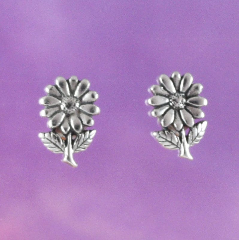 Silver Daisy Flower Earrings, Sterling Silver Daisy Flower Stud Earrings, E8665 Birthday Wife Mom Mother Gift, Texan Jewelry